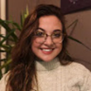Meet your Posher, Becca